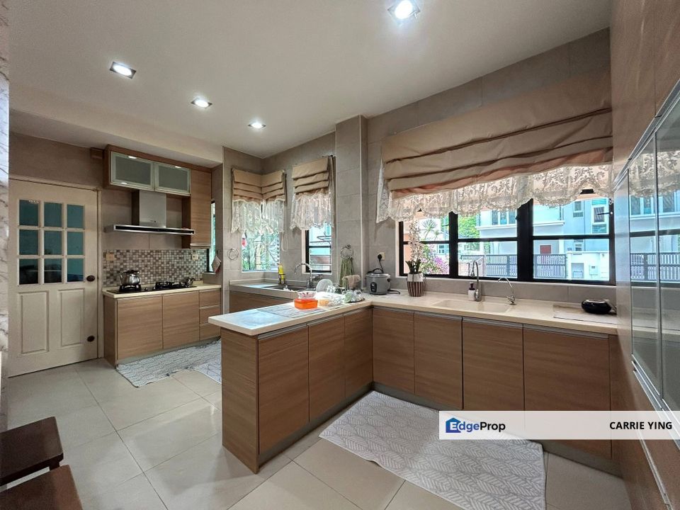 Tambun Sunday Lakeside Villa 2 Storey Link Bungalow For Sales, Perak, Sunway City