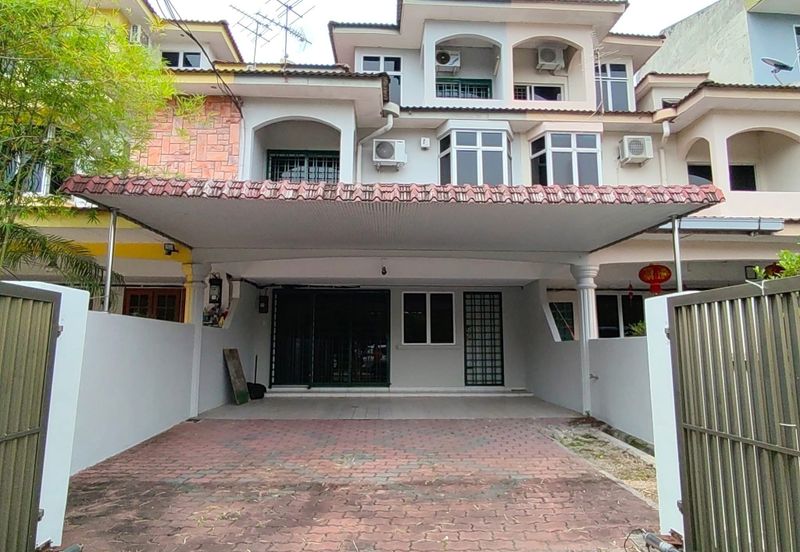 Taman Pengkalan Barat