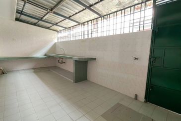 Taman Pengkalan Barat