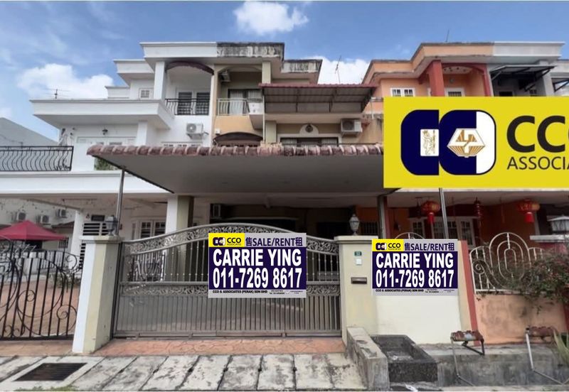 Panorama Lapangan Perdana