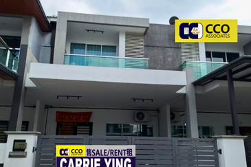 TASEK AVENUE RESIDENT