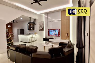 TASEK AVENUE RESIDENT