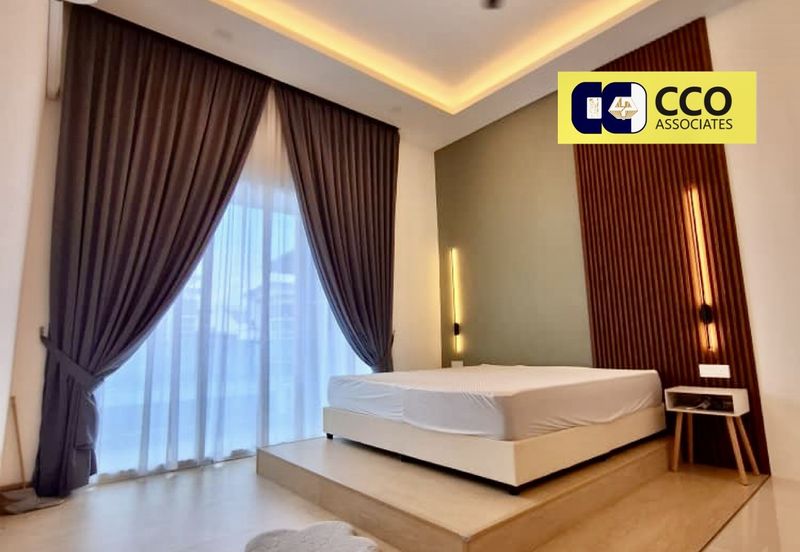 TASEK AVENUE RESIDENT