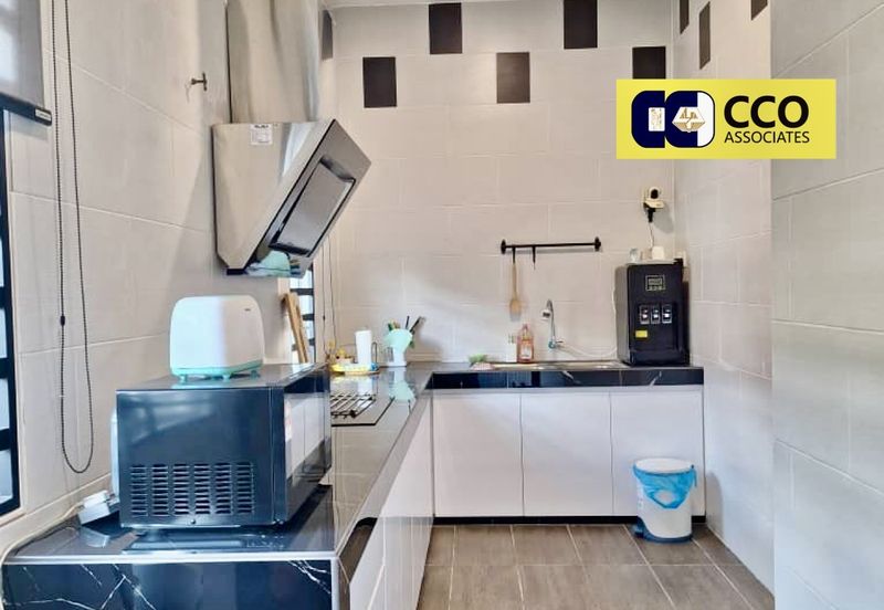 TASEK AVENUE RESIDENT