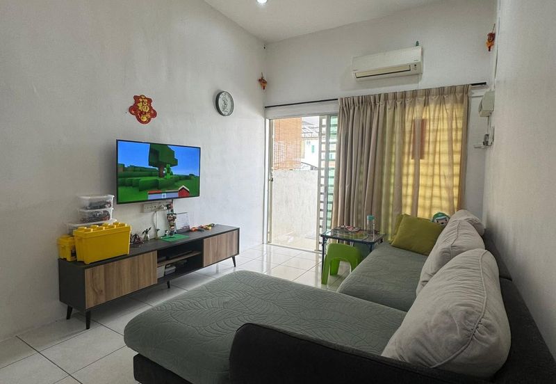 DESA LAHAT SRI -WANG