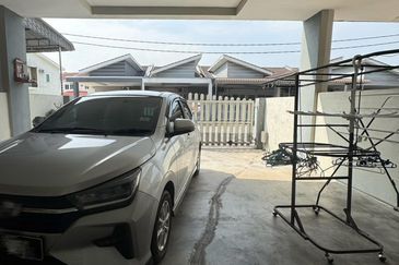 DESA LAHAT SRI -WANG