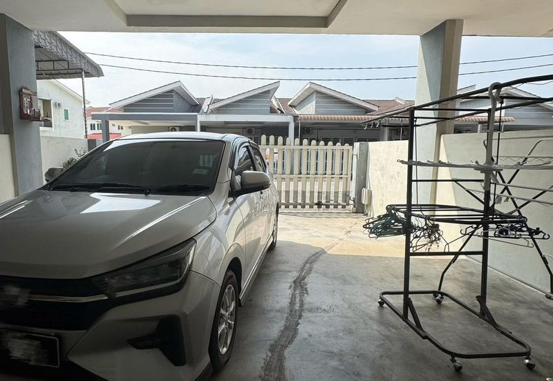 DESA LAHAT SRI -WANG