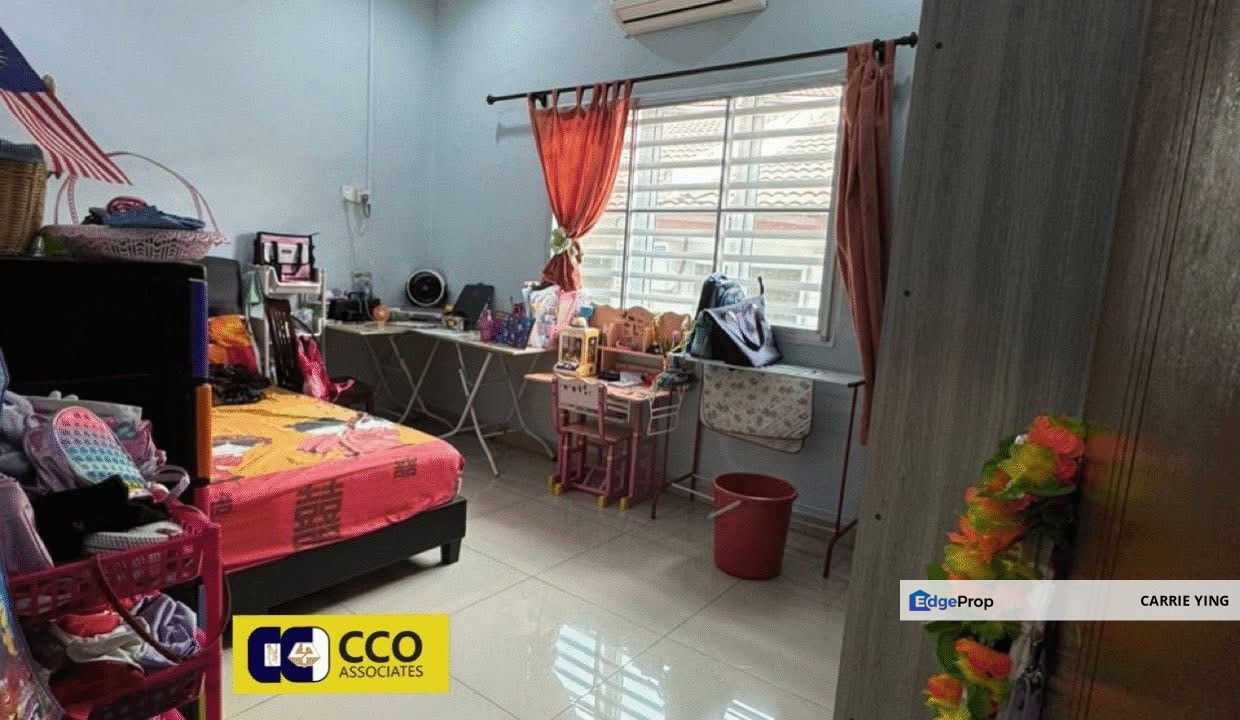 Menglembu Taman Arkid 1.5 Storey Terrace House For Sale, Perak, Menglembu