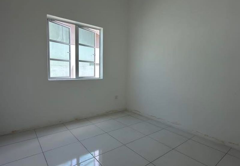 DESA LAHAT SRI -WANG