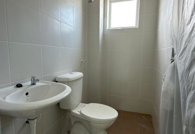 DESA LAHAT SRI -WANG