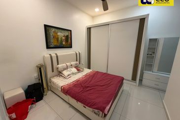 GOLFVIEW RESIDENCE, IPOH