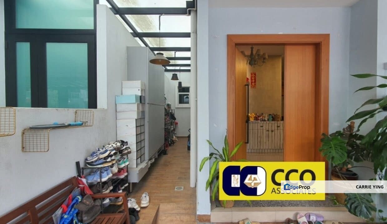 Tasek Nova 2 Storey Semi D Corner House, Perak, Ipoh