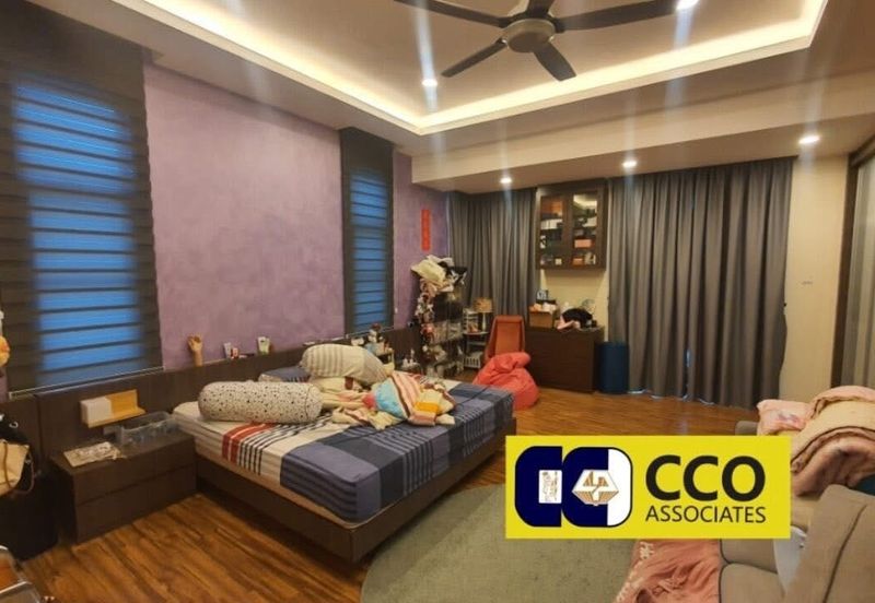 Arena Tasek Putra (Tasek Nova)