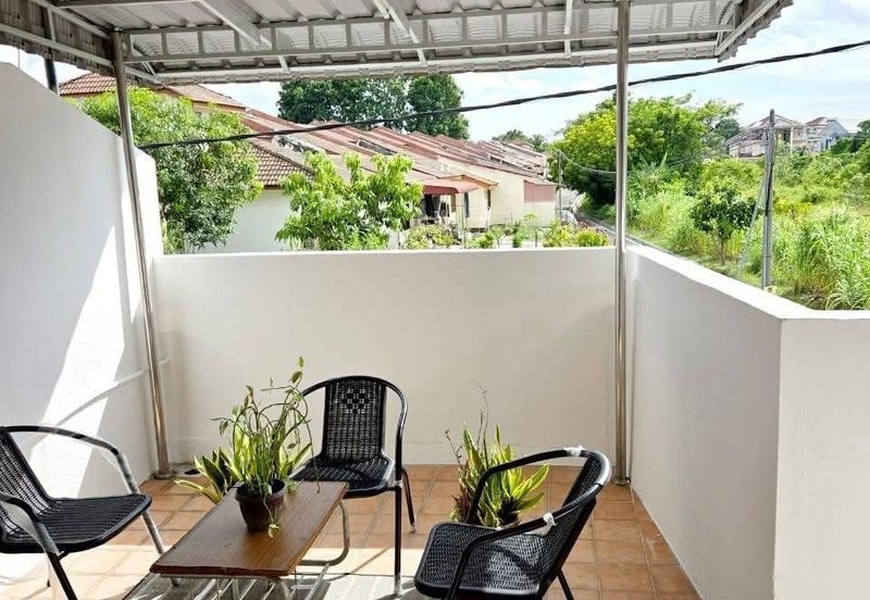 Panorama Lapangan Perdana