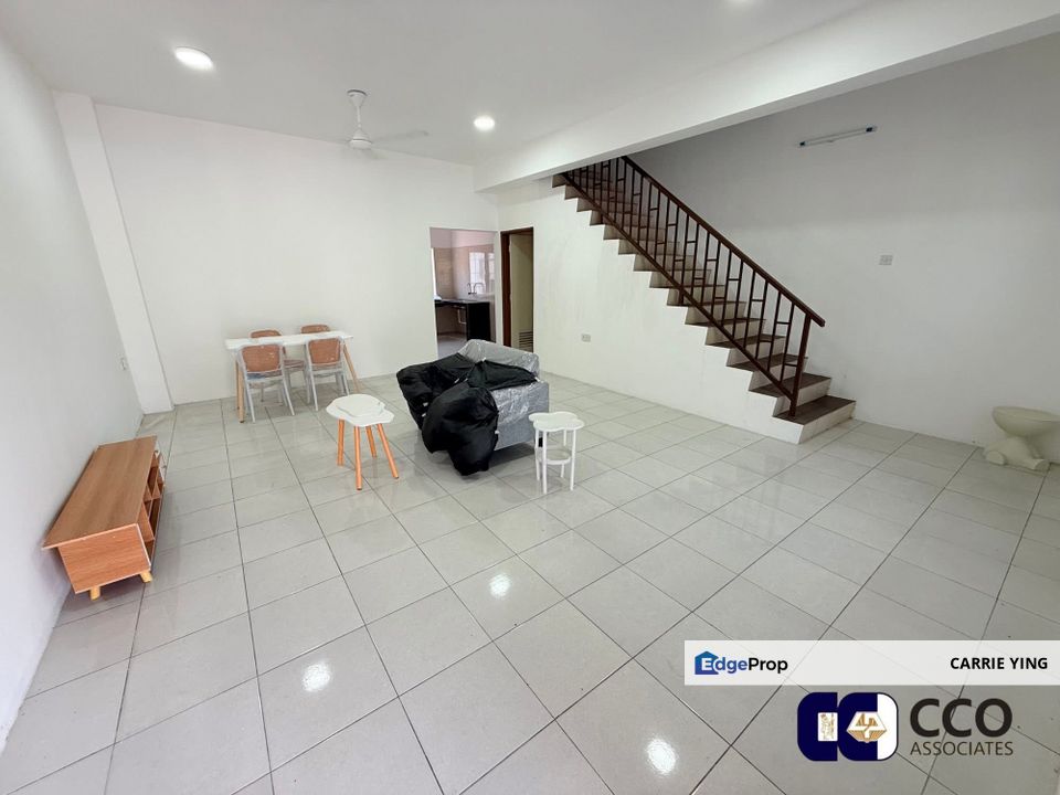 Pengkalan Taman Bersatu 2 Storey Terrace House For Sale, Perak, Kinta