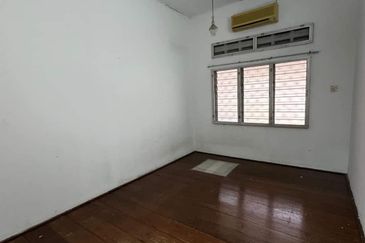 PASIR PUTEH/PENGKALAN