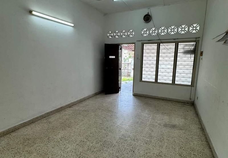 PASIR PUTEH/PENGKALAN