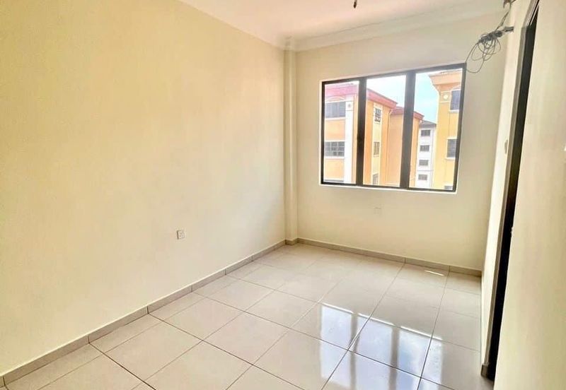 The Rayaria Condominium