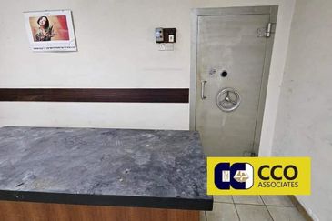 Jalan Pasir Puteh, Station 18