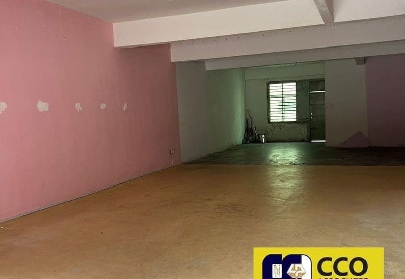 Pengkalan Station 18