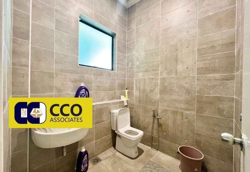 Panorama Lapangan Akasia @ Botani