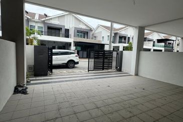 Batu Gajah Taman Metro Pengkalan New Double Storey