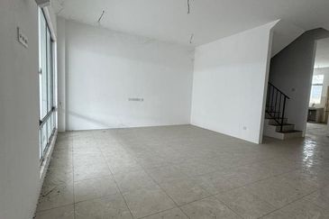 Batu Gajah Taman Metro Pengkalan New Double Storey