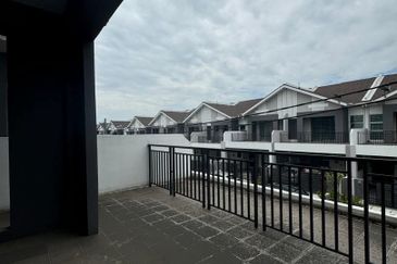 Batu Gajah Taman Metro Pengkalan New Double Storey