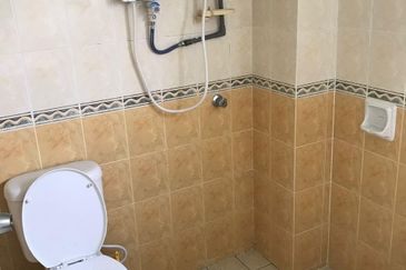 KONDOMINIUM DAMAIPURI