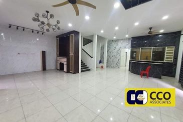 PANORAMA LAPANGAN KINARA