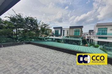 PANORAMA LAPANGAN KINARA