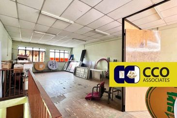 Jalan Pasir Puteh, Station 18