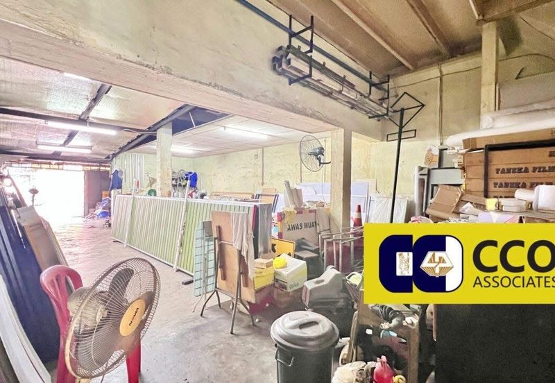 Jalan Pasir Puteh, Station 18