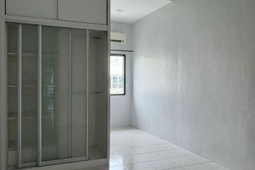 Dorset Place @ Taman Lapangan Setia