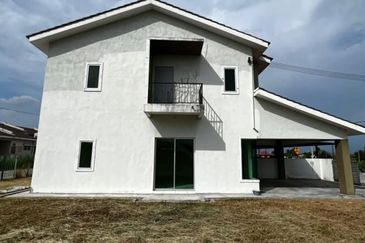 DESA LAHAT SRI -WANG