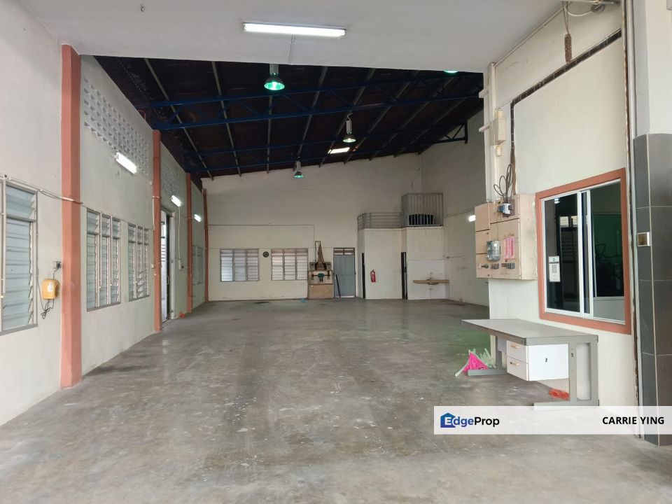 Menglembu 1.5 Storey Semi-D Renovated Factory For Rent, Perak, Menglembu