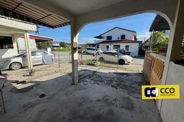 TAMAN BANDAR BARU MENGLEMBU