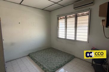 TAMAN BANDAR BARU MENGLEMBU