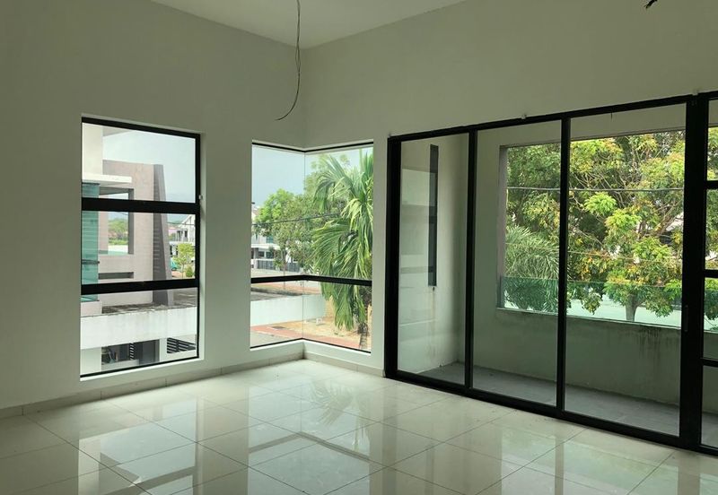 1-ACASIA @ PANORAMA LAPANGAN AKASIA