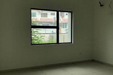 1-ACASIA @ PANORAMA LAPANGAN AKASIA