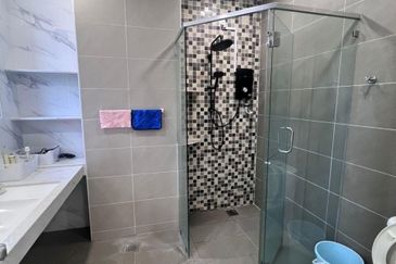 TAMAN MERU DESA PARK