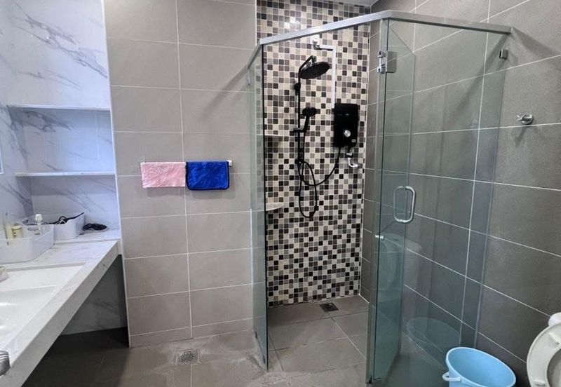 TAMAN MERU DESA PARK