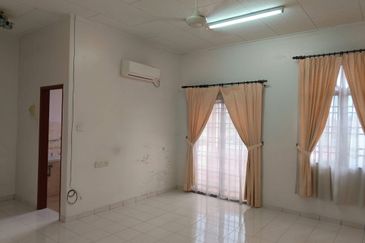 Taman Desa Pengkalan