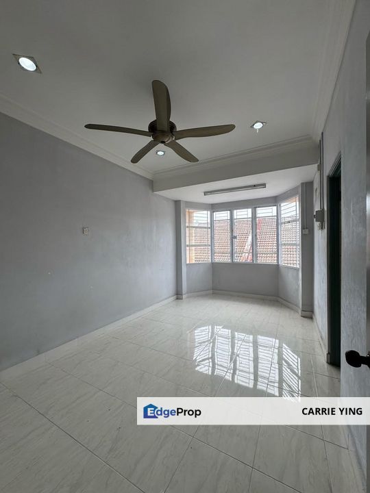 Menglembu Impiana Adril Double Storey Terrace House For Sale, Perak, Menglembu