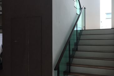 Kajang Bungalow, Near Country Heights Kajang 10min IOI city mall resort