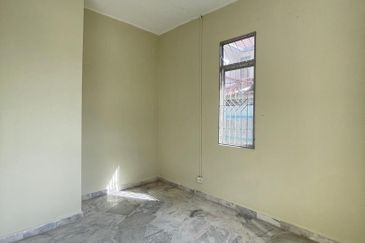 Taman Tasik Semenyih (Lake Residence)