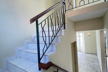 Taman Tasik Semenyih (Lake Residence)