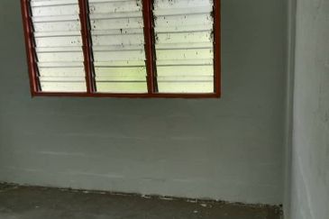 Rumah Flat Murah Tingkat 3 dijual Bandar Teknologi Kajang Semenyih