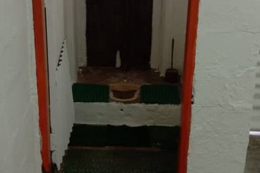 Rumah Flat Murah Tingkat 3 dijual Bandar Teknologi Kajang Semenyih