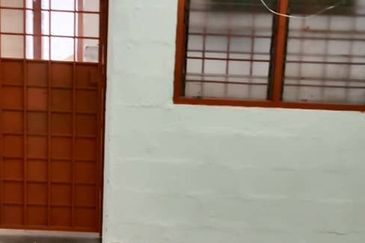 Rumah Flat Murah Tingkat 3 dijual Bandar Teknologi Kajang Semenyih